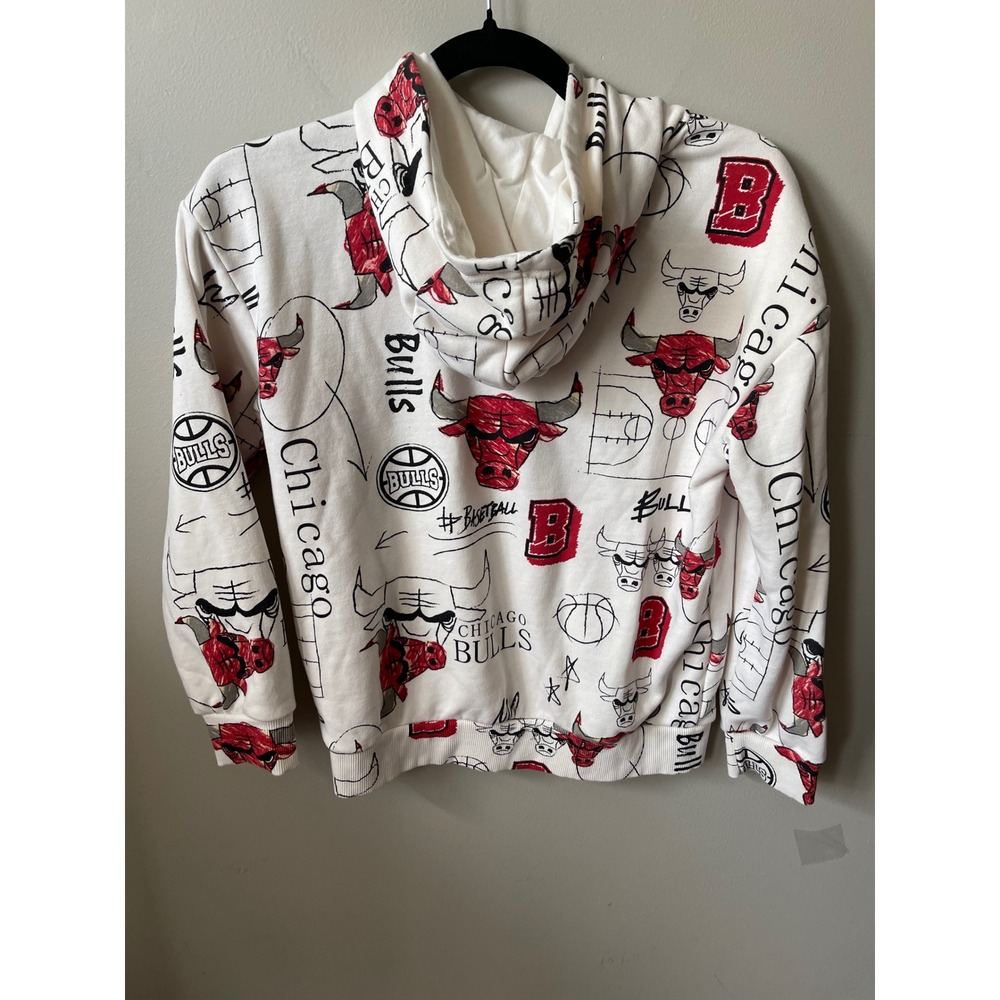 NBA Chicago Bulls Kids All Over Print Hoodie Cream Red Black Size 10-11Y 146cm